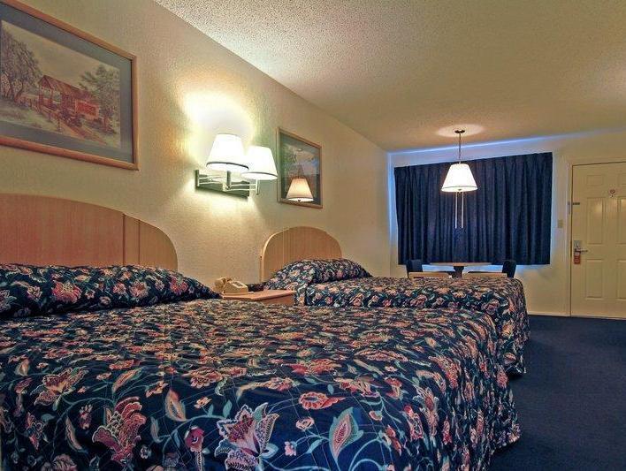 Best Western Coleman Inn Екстериор снимка