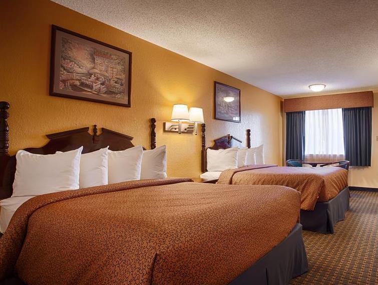 Best Western Coleman Inn Екстериор снимка